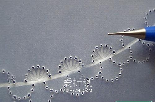 用硫酸纸制作漂亮装饰画的方法- www.aizhezhi.com