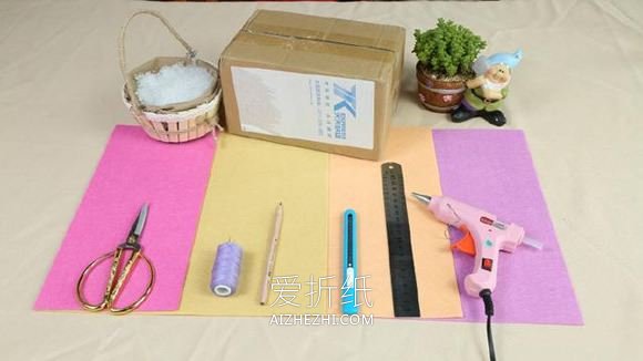 用快递盒做纸巾盒的方法教程- www.aizhezhi.com