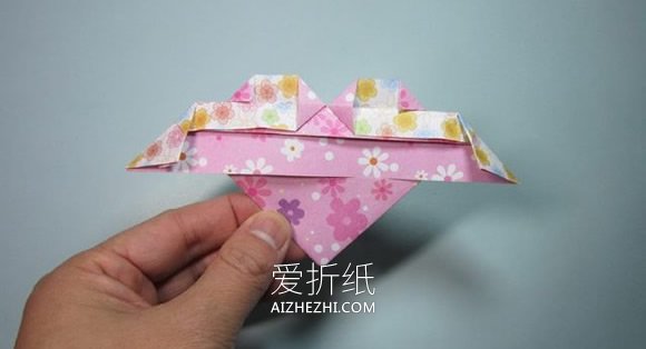 带翅膀爱心折纸步骤图- www.aizhezhi.com