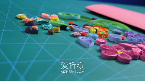 简单又漂亮新年贺卡的制作方法- www.aizhezhi.com