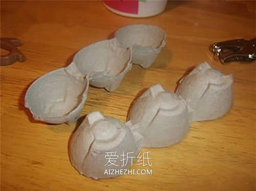 简单用鸡蛋盒做雪人的方法- www.aizhezhi.com
