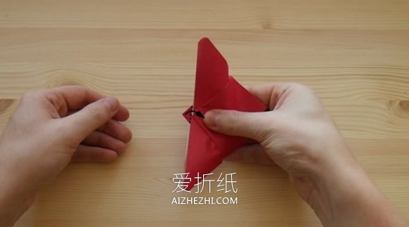 [视频]简单蝴蝶折纸方法教程- www.aizhezhi.com