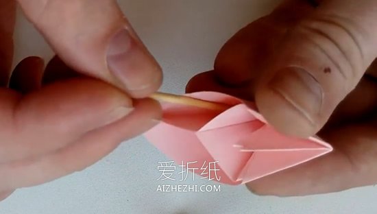 [视频]简单的折纸六瓣花教程- www.aizhezhi.com