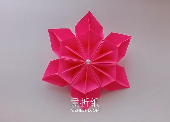 [视频]简单的折纸六瓣花教程- www.aizhezhi.com