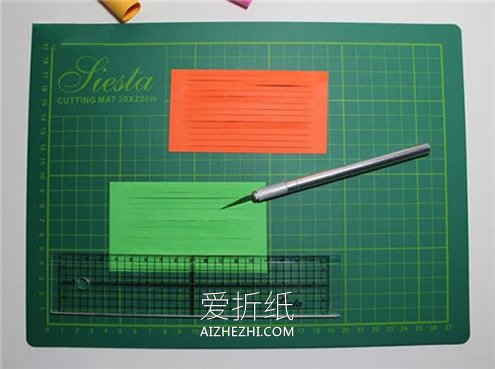 简单用卡纸制作新年灯笼的方法- www.aizhezhi.com