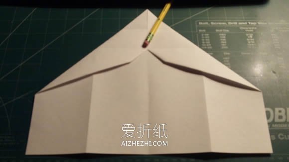 隐形巡逻飞机的折纸方法图解- www.aizhezhi.com