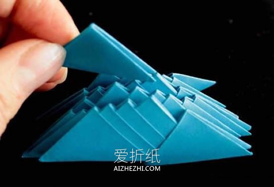 超难的三角插火车模型制作详细步骤图解- www.aizhezhi.com