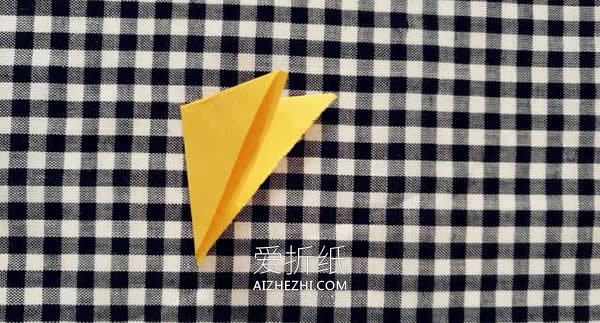 超简单小花篮折纸图解- www.aizhezhi.com