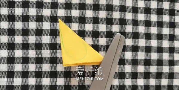 超简单小花篮折纸图解- www.aizhezhi.com