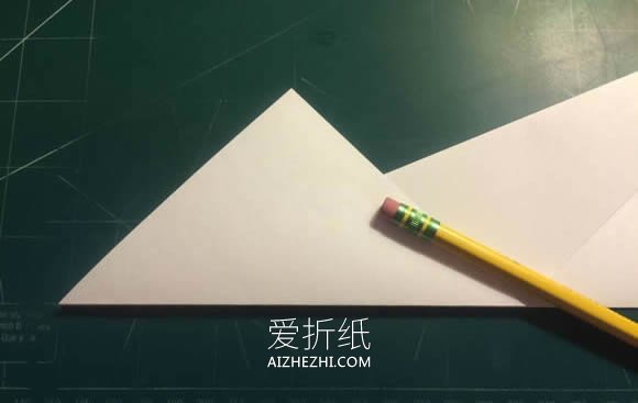 快速、长距离纸飞机的折纸方法图解- www.aizhezhi.com