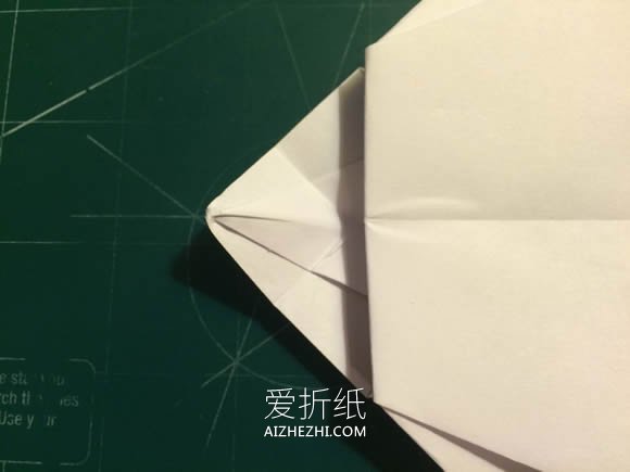 快速、长距离纸飞机的折纸方法图解- www.aizhezhi.com