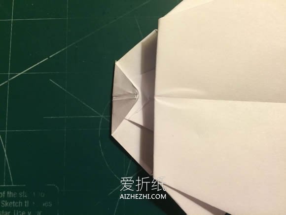 快速、长距离纸飞机的折纸方法图解- www.aizhezhi.com