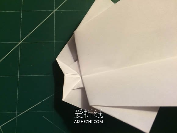 快速、长距离纸飞机的折纸方法图解- www.aizhezhi.com