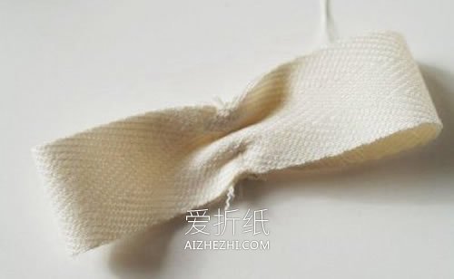 简约木珠项链的制作方法- www.aizhezhi.com