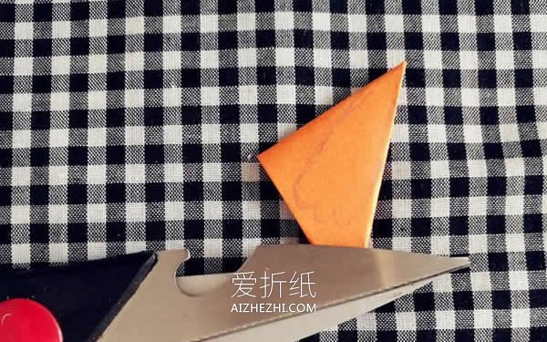 手工做立体纸花的方法- www.aizhezhi.com