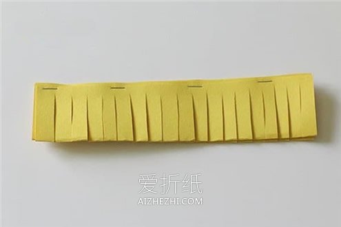 简单向日葵卡片的制作方法- www.aizhezhi.com