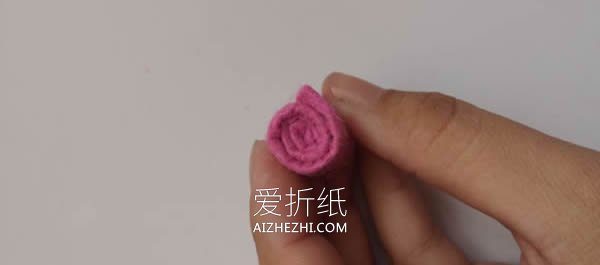 不织布莲花的制作方法图解- www.aizhezhi.com