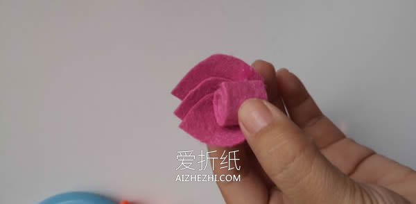 不织布莲花的制作方法图解- www.aizhezhi.com