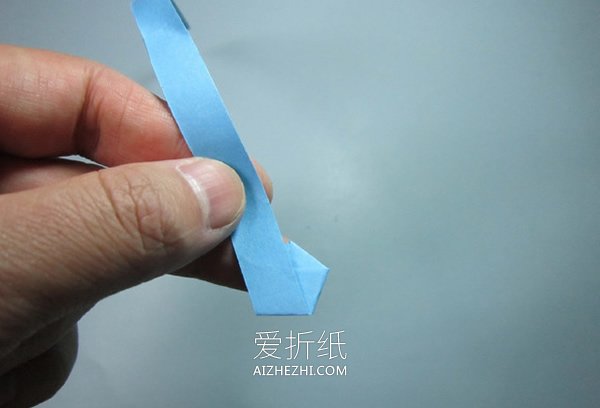 折纸幸运星的方法图解- www.aizhezhi.com