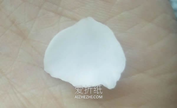 逼真粘土玫瑰花的制作方法- www.aizhezhi.com