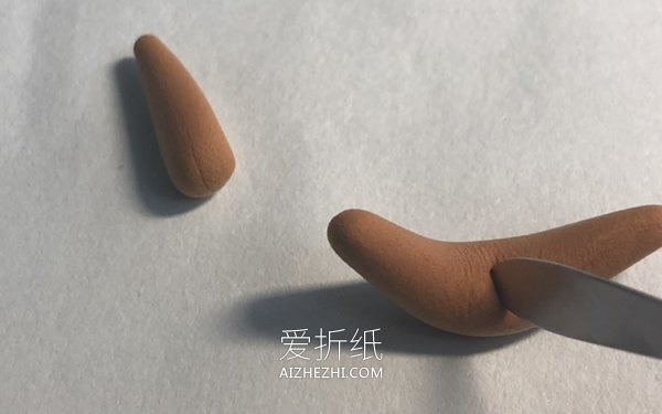 圣诞节卡通风格粘土驯鹿的制作方法- www.aizhezhi.com