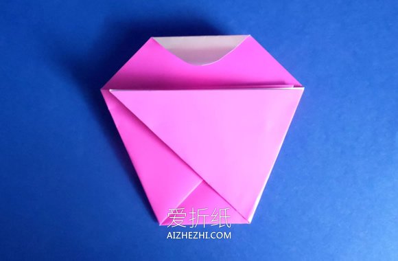 用折纸蛋糕做生日贺卡的方法- www.aizhezhi.com
