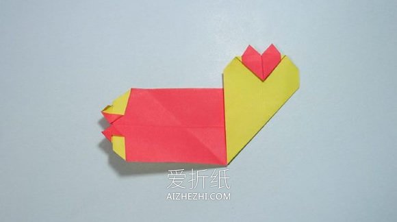 折纸心连心的图解教程- www.aizhezhi.com