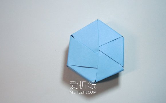 折纸六角形礼品盒的步骤图解- www.aizhezhi.com