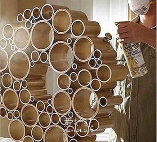 怎么用PVC管做房门装饰的方法- www.aizhezhi.com
