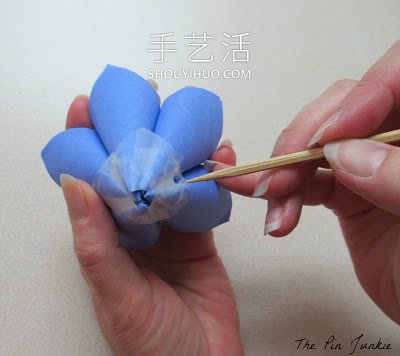 16款各种花DIY制作的迷人手工艺品装饰- www.aizhezhi.com