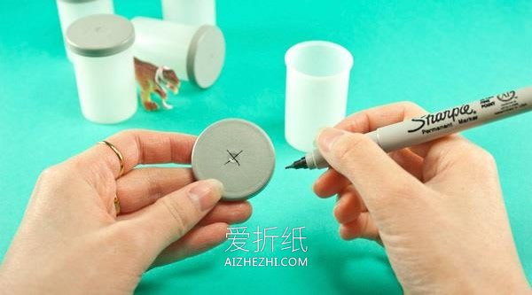 怎么用胶卷筒改造灯带的教程- www.aizhezhi.com
