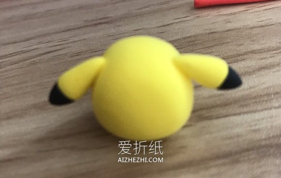 怎么做粘土皮卡丘的方法图解教程- www.aizhezhi.com