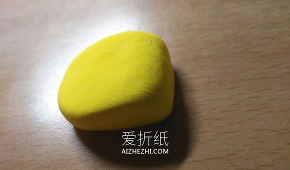 怎么用粘土做沙发的方法图解- www.aizhezhi.com