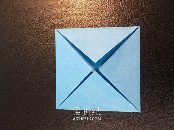 怎么折纸陀螺的详细步骤图解- www.aizhezhi.com