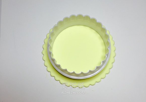 怎么用粘土做一盘鸡蛋的方法图解- www.aizhezhi.com