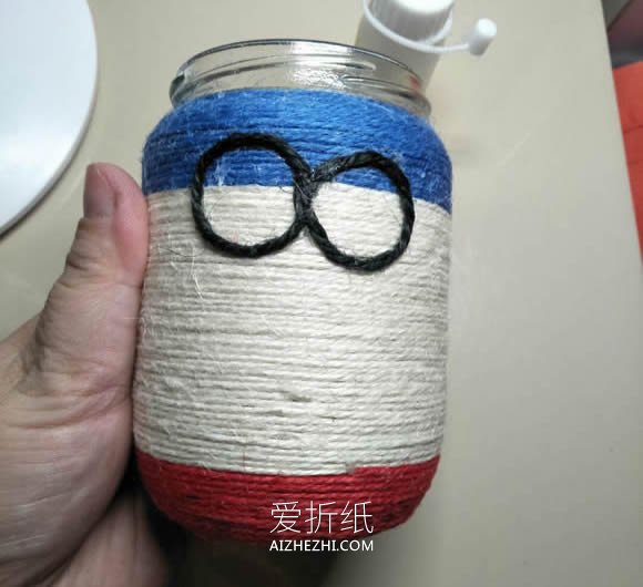 怎么用玻璃罐做哆啦A梦花瓶的方法教程- www.aizhezhi.com