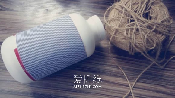 怎么将钙片瓶子废物利用做花瓶的方法- www.aizhezhi.com