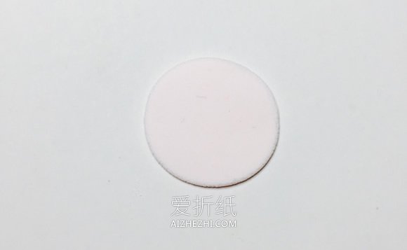怎么用粘土做卡通小猴子的方法步骤- www.aizhezhi.com