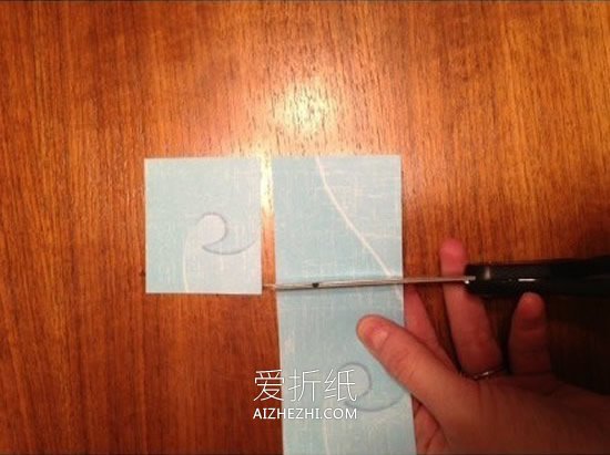 怎么用卡纸粘贴做漂亮装饰画的方法图解- www.aizhezhi.com