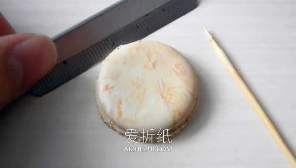 怎么用粘土做马卡龙礼品的方法图解教程- www.aizhezhi.com