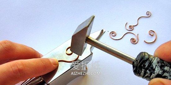 怎么用铜线做复古风经典项链吊坠的方法图解- www.aizhezhi.com