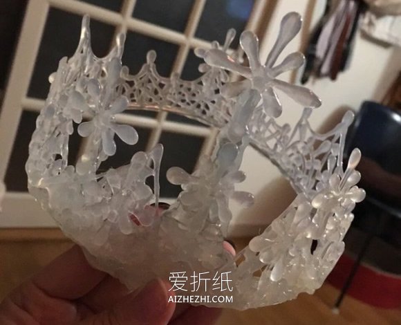 怎么用热熔胶做皇冠的方法图解教程- www.aizhezhi.com