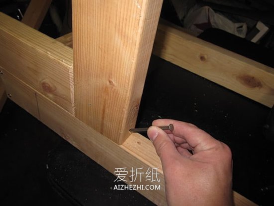 怎么用木板做大的投石机的方法教程- www.aizhezhi.com