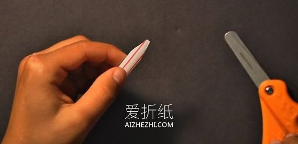 怎么用吸管和漏斗做儿童喇叭玩具的方法图解- www.aizhezhi.com