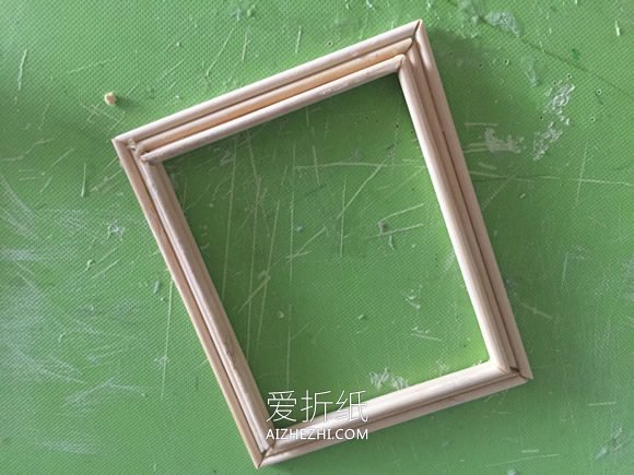 怎么用一次性筷子做粘土画摆件的方法图解- www.aizhezhi.com