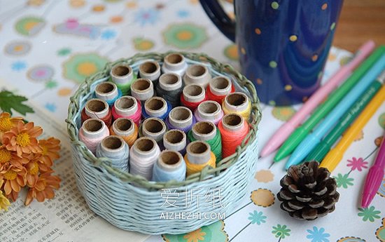 怎么用纸藤编织花瓶、笔筒和收纳篮的方法图解- www.aizhezhi.com