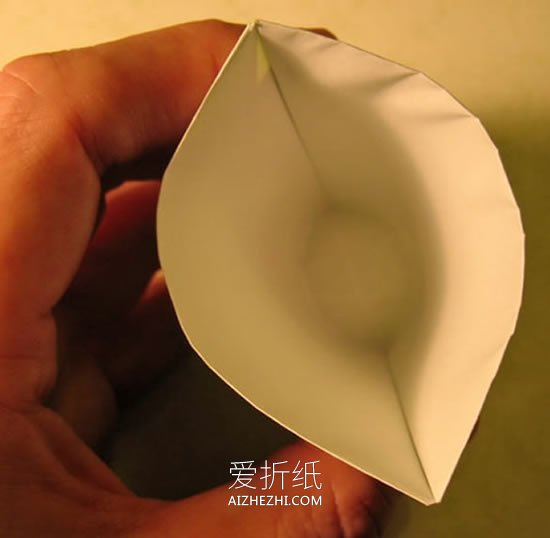怎么折纸垃圾盒/烟灰缸的方法图解- www.aizhezhi.com