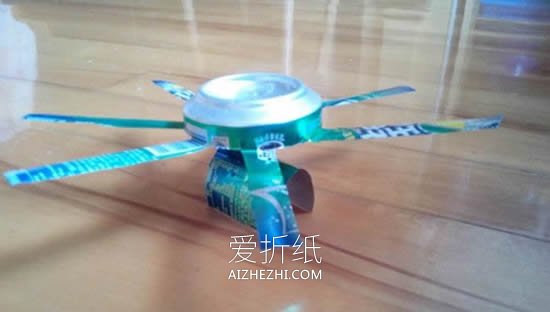 怎么用雪碧罐做直升飞机模型的方法图解- www.aizhezhi.com