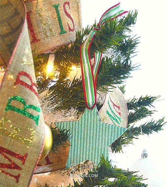 怎么用瓦楞纸板做圣诞星星挂饰的方法图解- www.aizhezhi.com