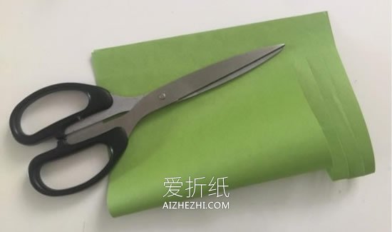 怎么用卡纸做教师节纸花礼物的方法图解- www.aizhezhi.com